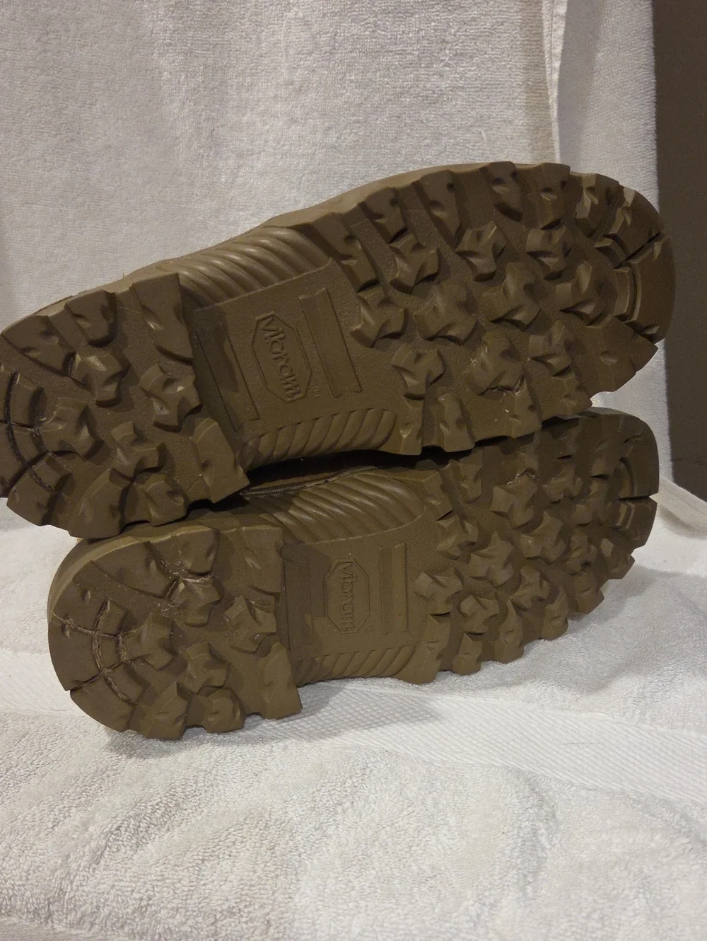 REEBOK ULTRALIGHT MILITARY BOOTS
